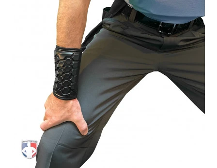 McDavid Hex High Impact Wrist Guard - Image 3